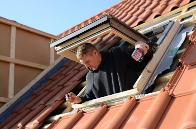 Pose de fenêtres de toit Velux à Err
